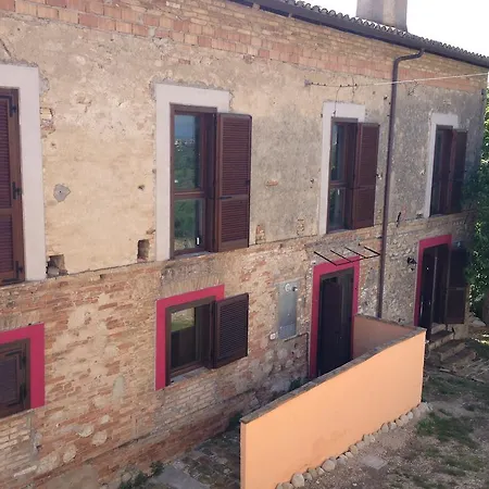 Farmház La Bigattiera Country House Citta' Sant'Angelo